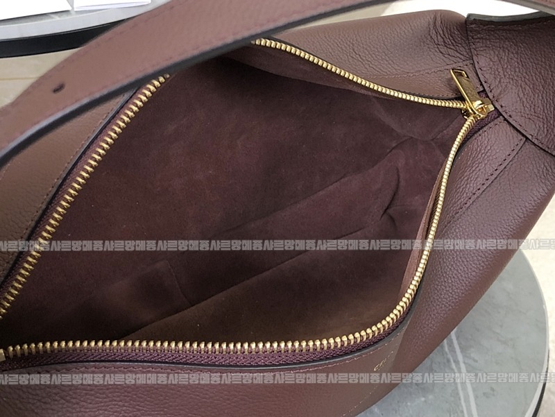 셀린느로미백미디움 20260303-164905-019루.jpg