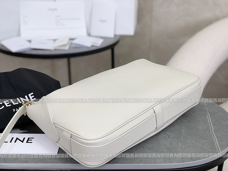 셀린느로미백미디움 20260303-165151-007루.jpg