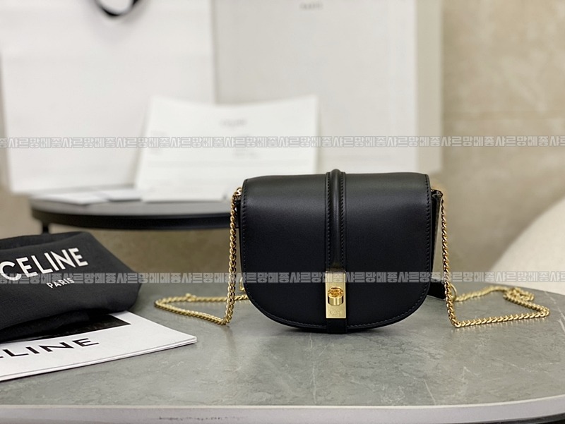 셀린느스몰16월넷온체인백 20260304-173117-002루.jpg