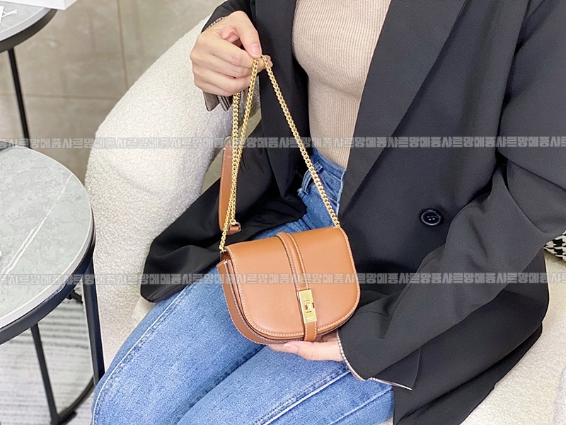 셀린느스몰16월넷온체인백 20260304-173529-017루.jpg