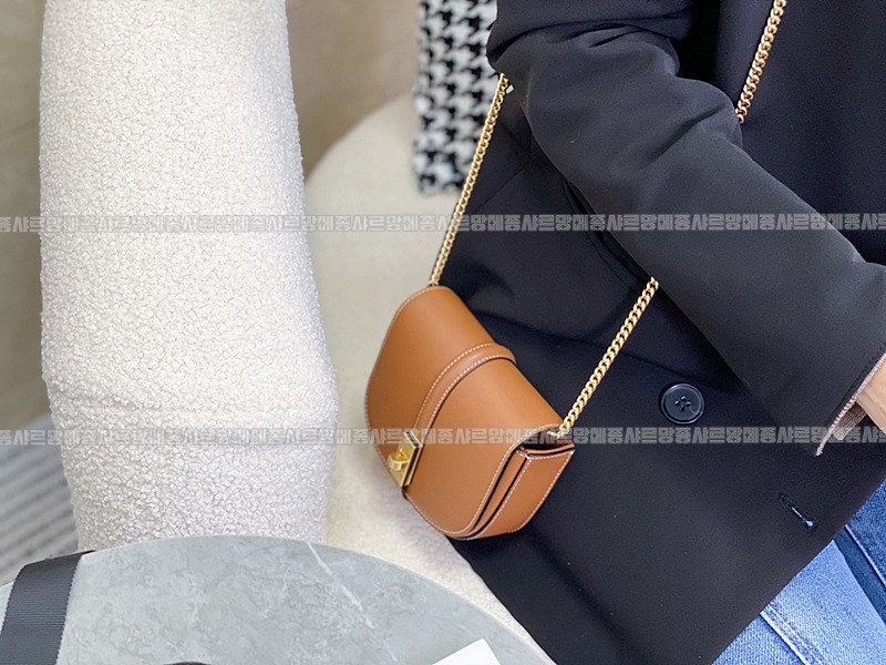 셀린느스몰16월넷온체인백 20260304-173529-019루.jpg