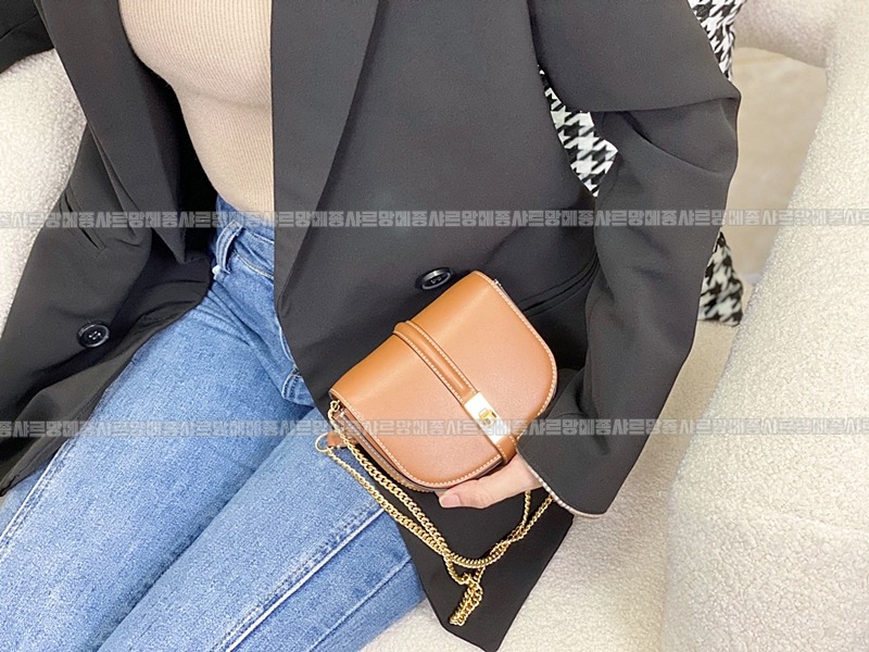 셀린느스몰16월넷온체인백 20260304-173529-016루.jpg