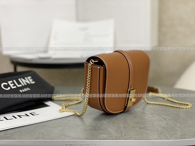 셀린느스몰16월넷온체인백 20260304-173527-002루.jpg