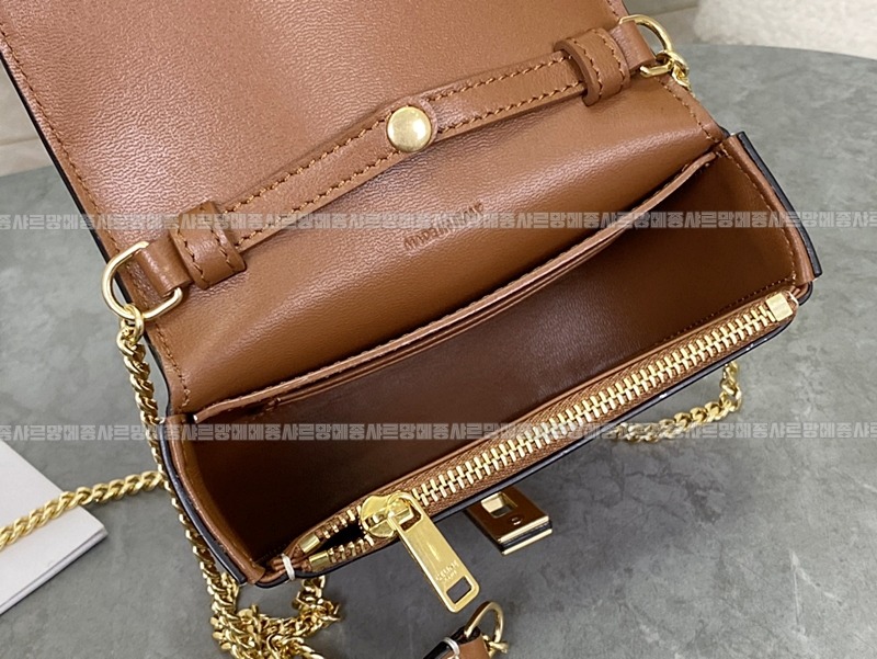 셀린느스몰16월넷온체인백 20260304-173528-008루.jpg