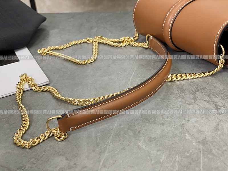 셀린느스몰16월넷온체인백 20260304-173528-013루.jpg