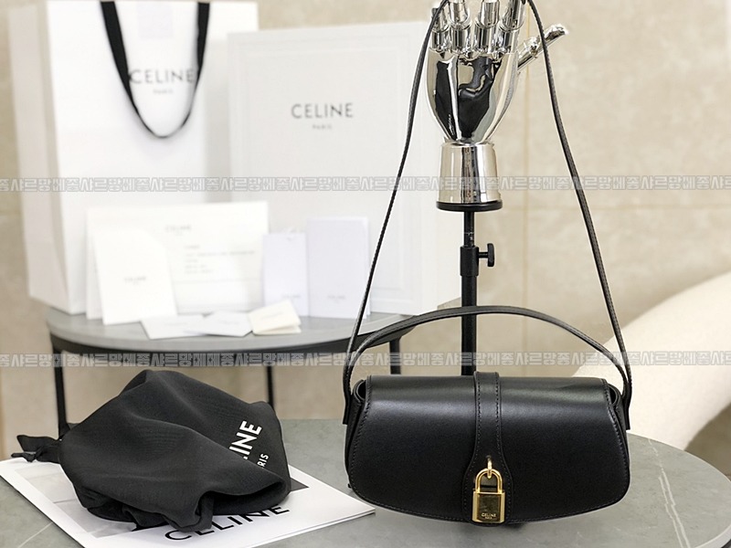 셀린느타부클러치백 20260304-180155-001루.jpg