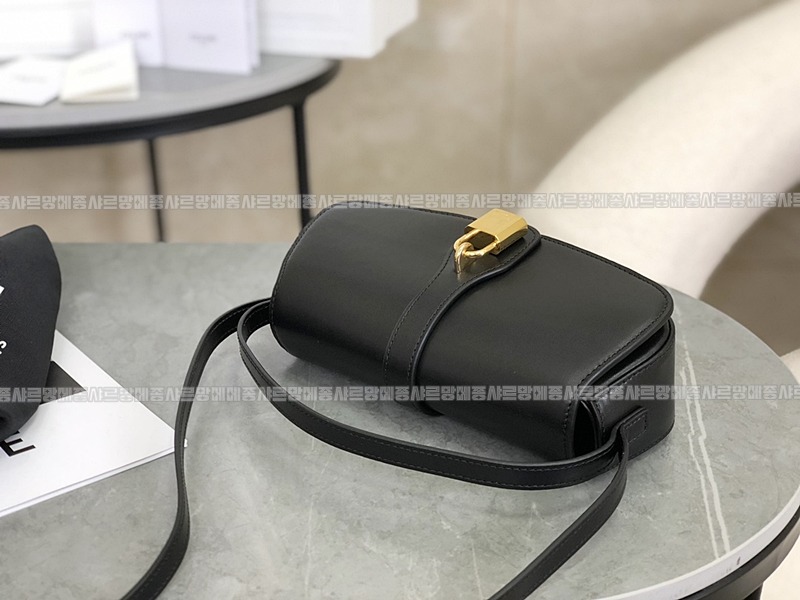 셀린느타부클러치백 20260304-180155-008루.jpg