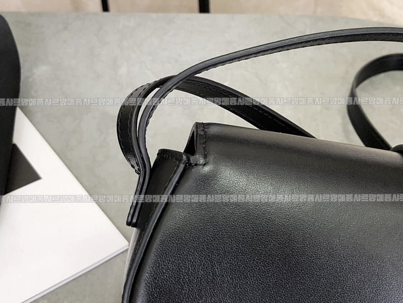 셀린느타부클러치백 20260304-180156-015루.jpg