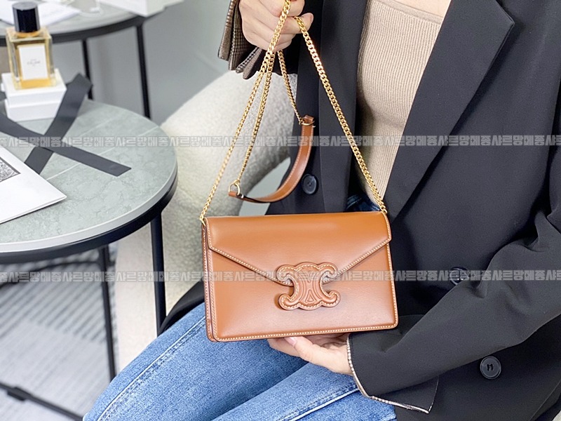 셀린느트리오페WOC 20260304-183000-020루.jpg