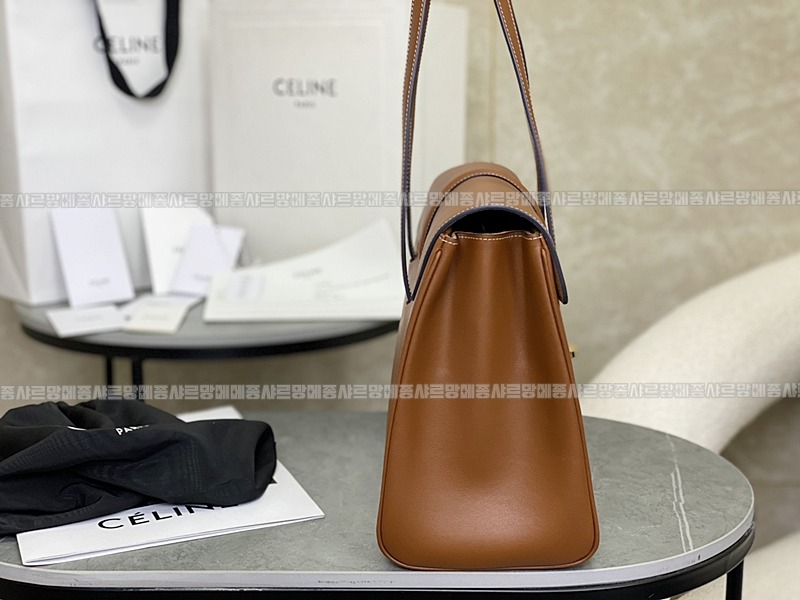 셀린느미디움소프트16  20260305-104518-003루.jpg