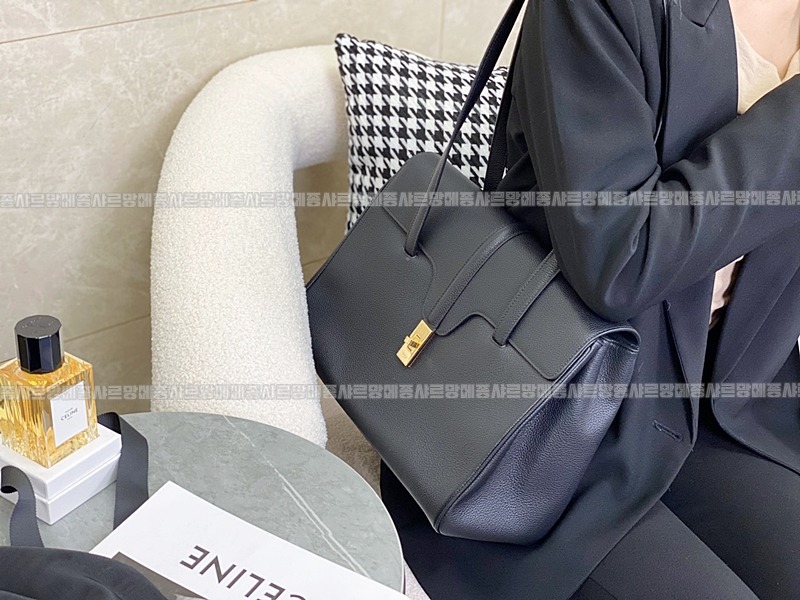 셀린느미디움소프트16  20260305-104905-017루.jpg