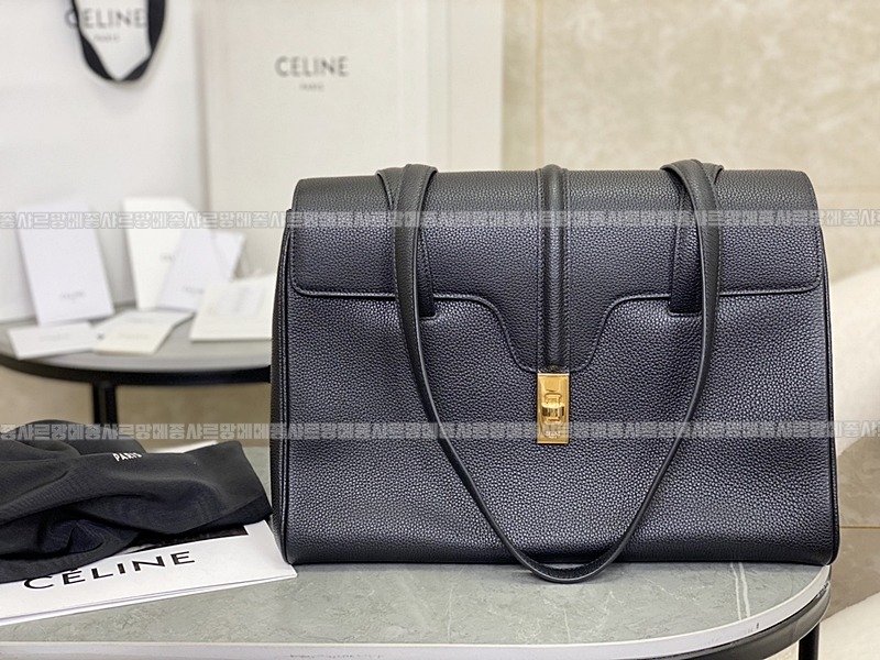 셀린느미디움소프트16  20260305-104903-001루.jpg