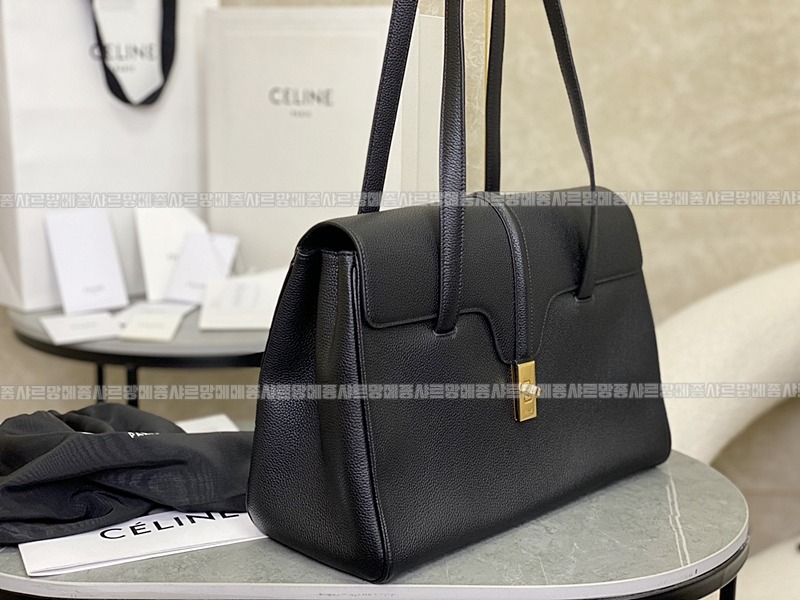 셀린느미디움소프트16  20260305-104903-002루.jpg