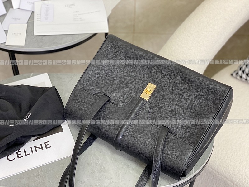 셀린느미디움소프트16  20260305-104904-009루.jpg