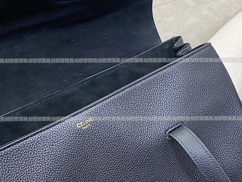 셀린느미디움소프트16  20260305-104904-011루.jpg