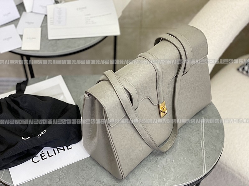 셀린느미디움소프트16  20260305-105845-008루.jpg