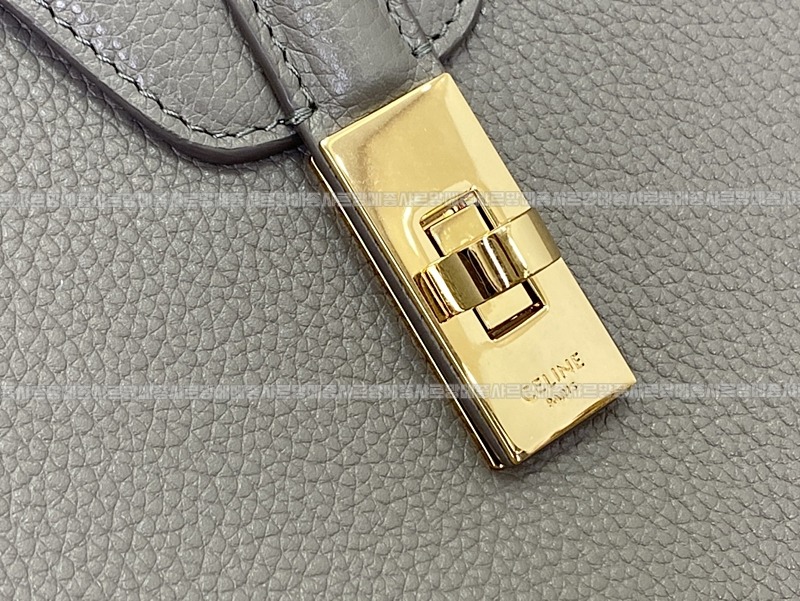 셀린느미디움소프트16  20260305-105845-010루.jpg