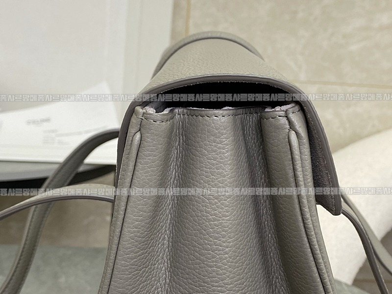 셀린느미디움소프트16  20260305-105846-013루.jpg