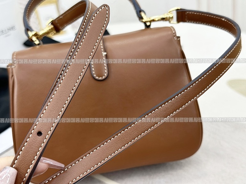 셀린느미니타부  20260305-111427-012루.jpg