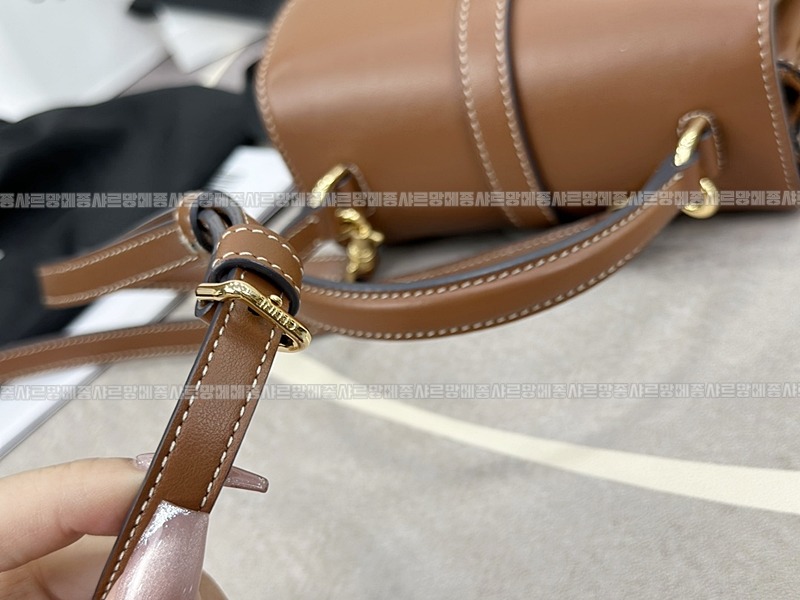 셀린느미니타부  20260305-111427-013루.jpg