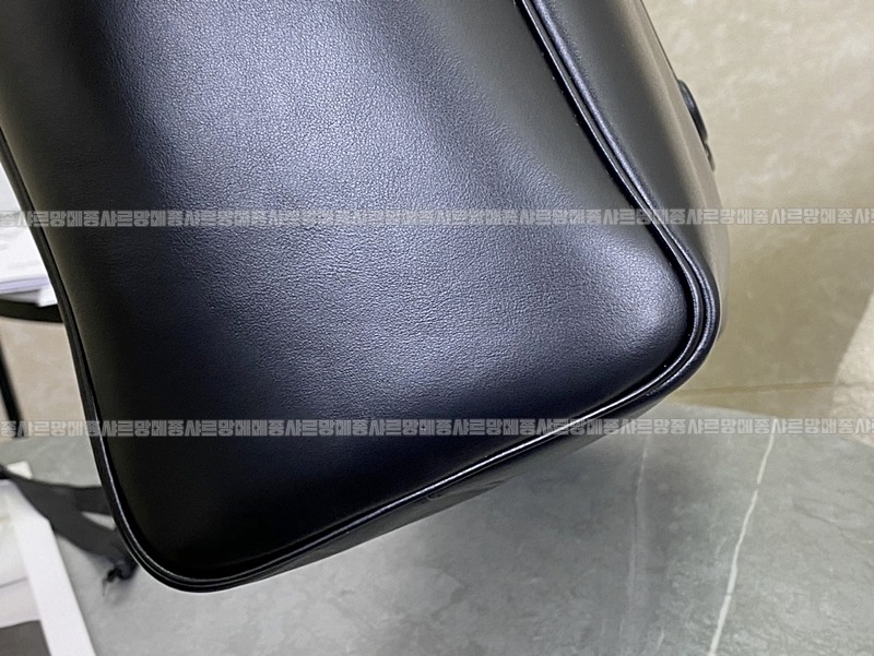 셀린느카바스트리옹프라지  20260305-114922-012루.jpg