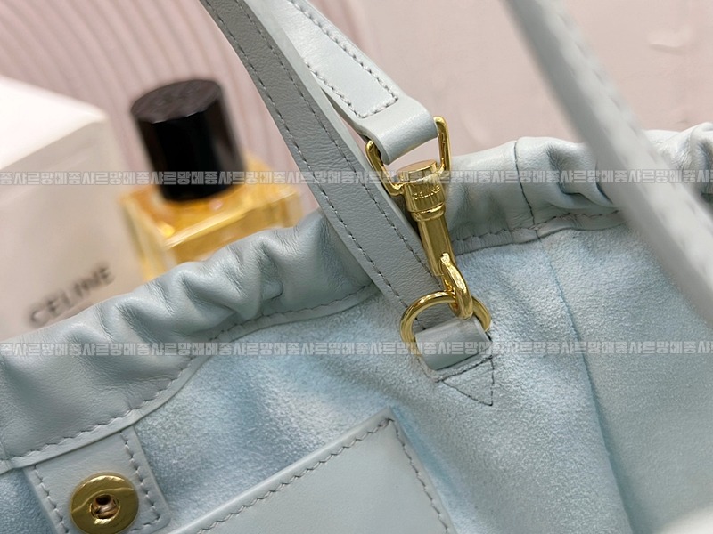 셀린느카바스트리옹프스몰  20260305-125932-027루.jpg