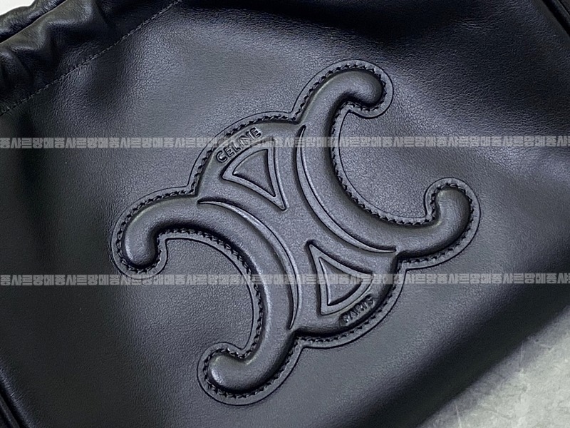 셀린느카바스트리옹프스몰  20260305-131637-005루.jpg