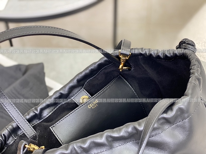 셀린느카바스트리옹프스몰  20260305-131638-012루.jpg