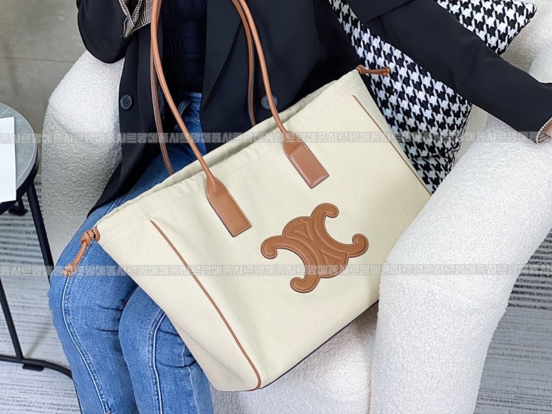 셀린느카바스트리옹프라지  20260305-134307-017루.jpg