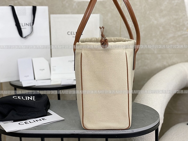 셀린느카바스트리옹프라지  20260305-134305-003루.jpg