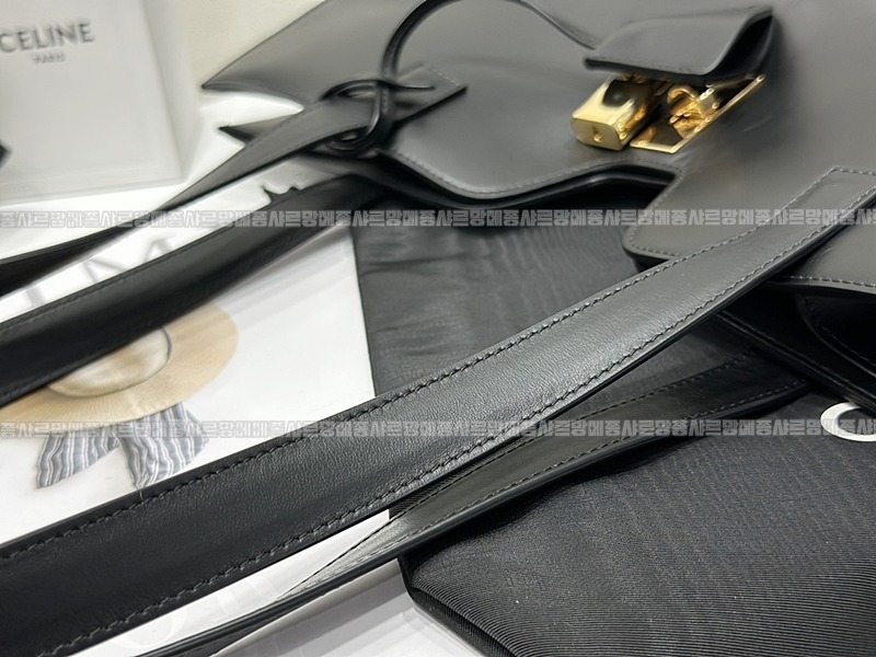 셀린느카바스16  20260305-140153-012루.jpg