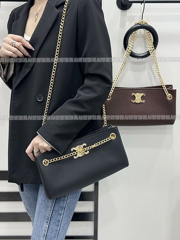 셀린느미디움뉴스페이퍼백  20260305-140920-019루.jpg