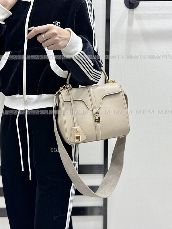 셀린느스몰16백  20260305-142225-022루.jpg