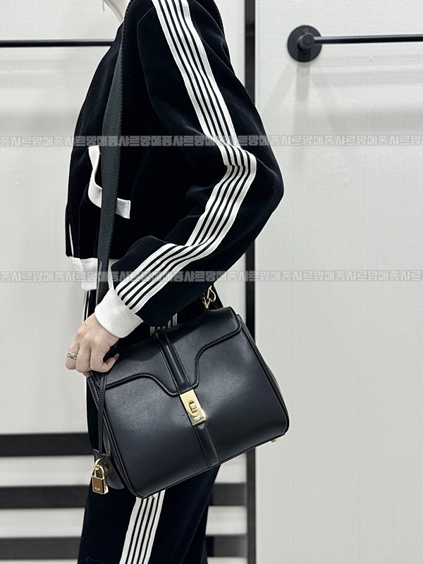 셀린느스몰16백  20260305-142754-021루.jpg