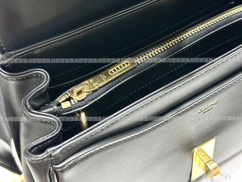 셀린느스몰16백  20260305-142752-006루.jpg