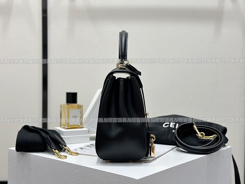 셀린느스몰16백  20260305-142751-003루.jpg