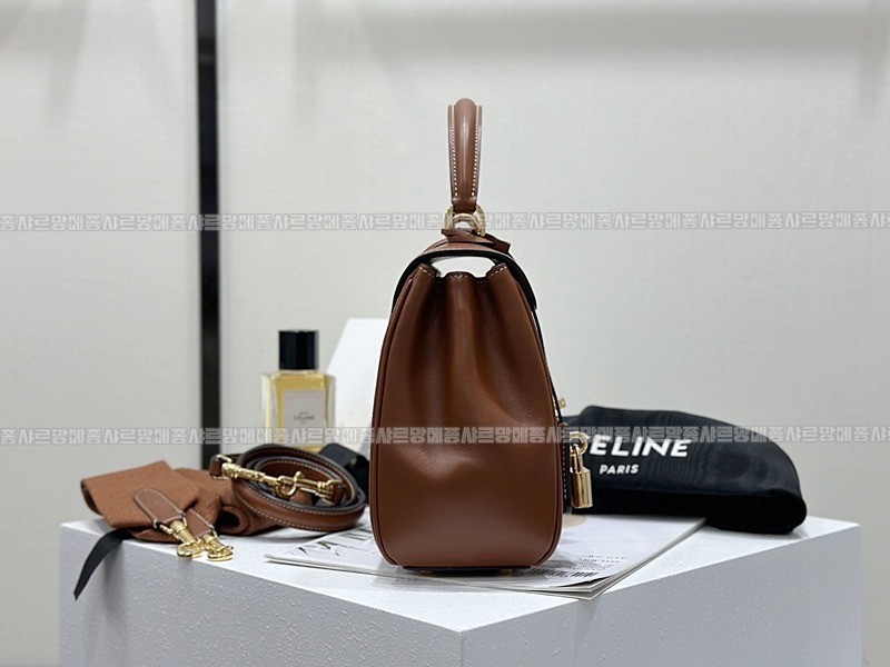 셀린느스몰16백  20260305-143031-004루.jpg