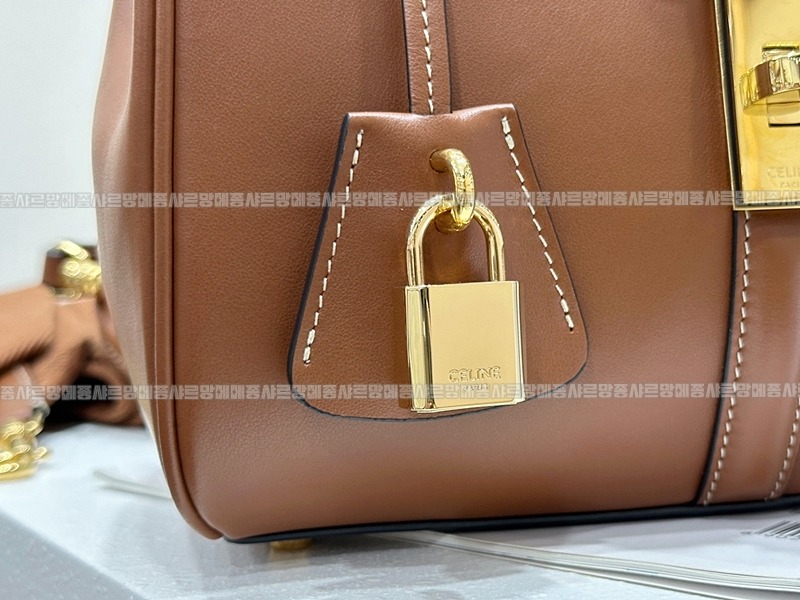 셀린느스몰16백  20260305-143031-008루.jpg