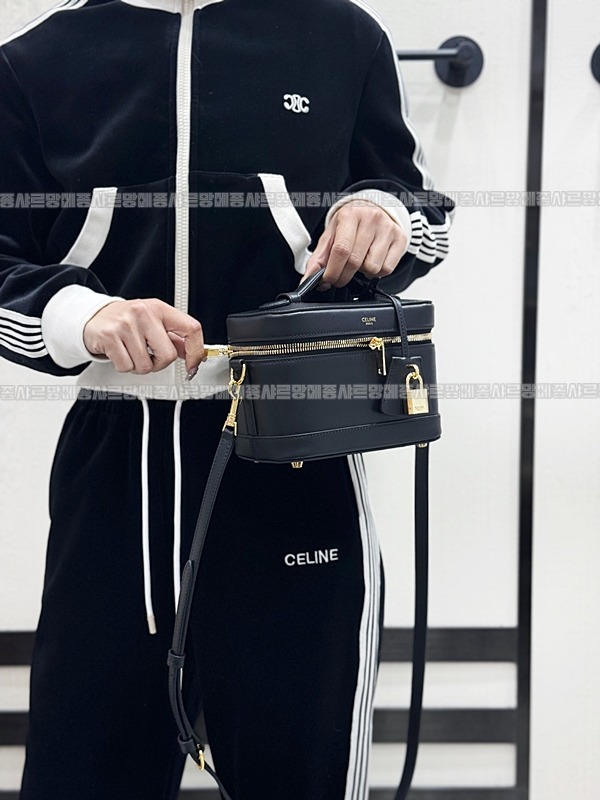 셀린느베니티백  20260305-163751-017루.jpg