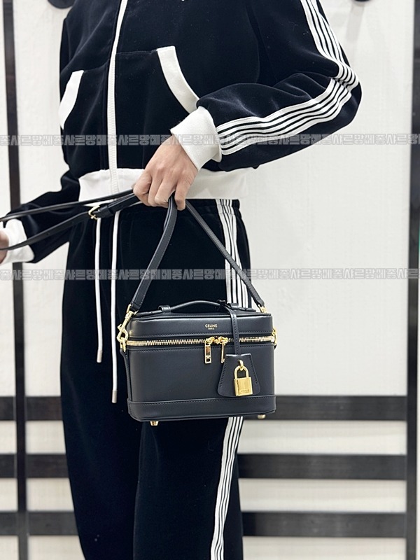 셀린느베니티백  20260305-163752-021루.jpg