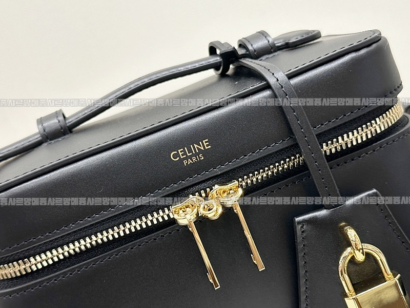 셀린느베니티백  20260305-163751-011루.jpg