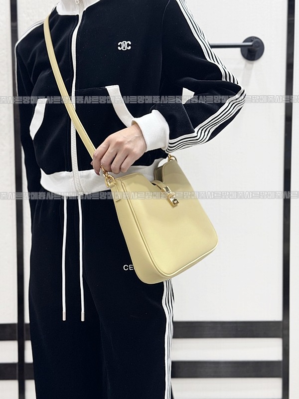 셀린느카미유16소프트백스몰  20260305-165846-018루.jpg