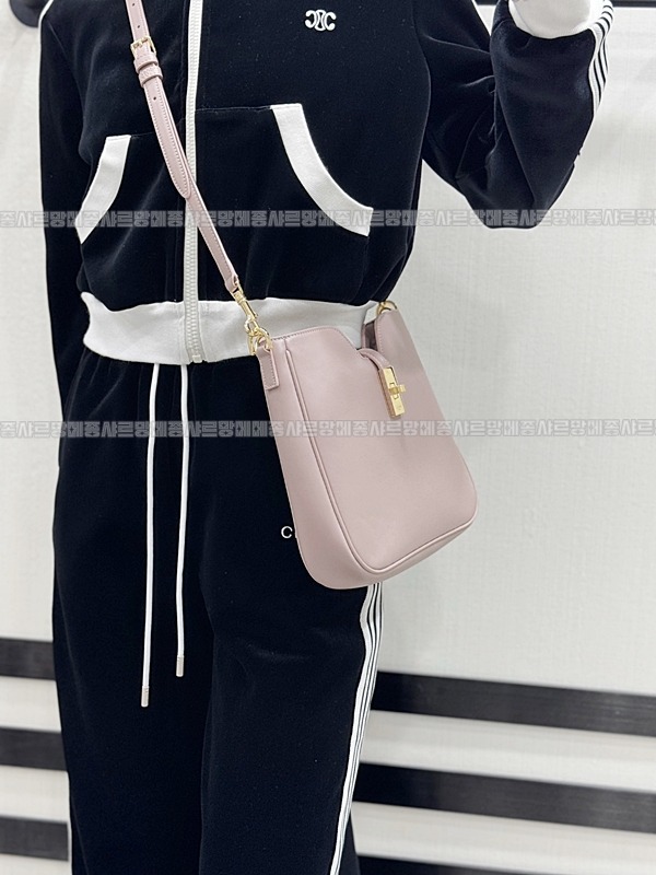 셀린느카미유16소프트백스몰  20260305-170139-017루.jpg