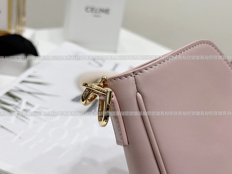 셀린느카미유16소프트백스몰  20260305-170138-012루.jpg