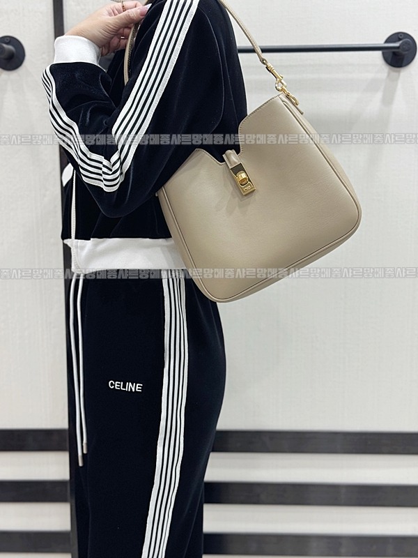 셀린느카미유16소프트백스몰  20260305-170402-018루.jpg