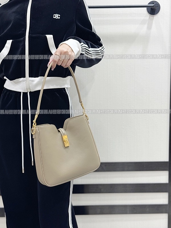 셀린느카미유16소프트백스몰  20260305-170402-019루.jpg