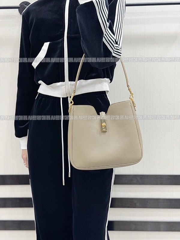 셀린느카미유16소프트백스몰  20260305-170403-020루.jpg