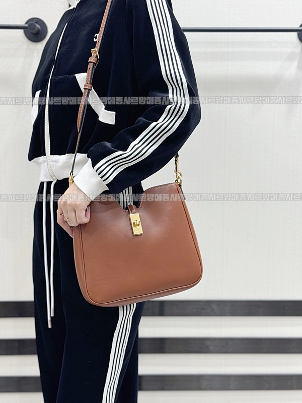 셀린느카미유16소프트백스몰  20260305-170926-018루.jpg