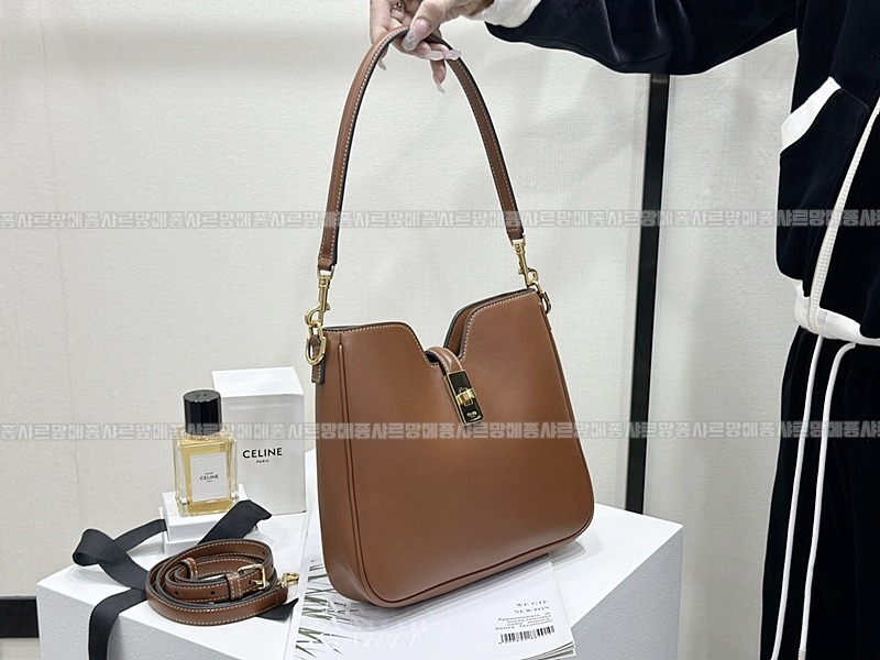 셀린느카미유16소프트백스몰  20260305-170924-002루.jpg