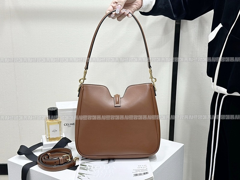 셀린느카미유16소프트백스몰  20260305-170924-003루.jpg